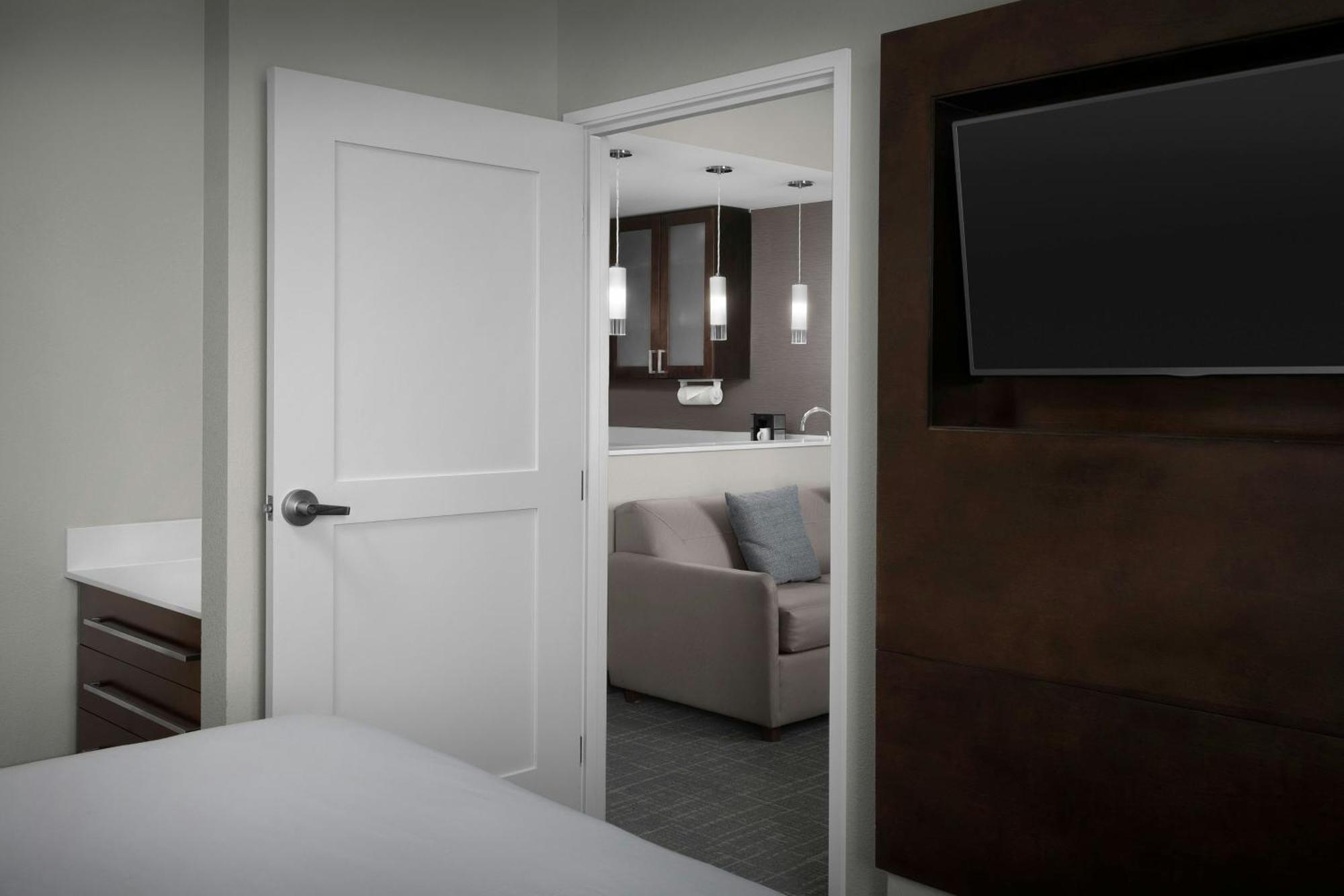 Residence Inn By Marriott Fort Lauderdale Airport & Cruise Port Дейния Бийч Екстериор снимка
